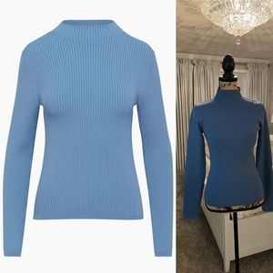 Aritiza Amer Sculpt Mockneck sweater